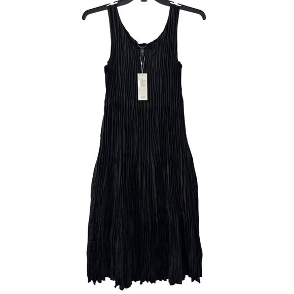 Eileen Fisher Small Crushed Cupro Scoop Neck F/L Tiered Dress Black NWT $378 - Picture 1 of 9